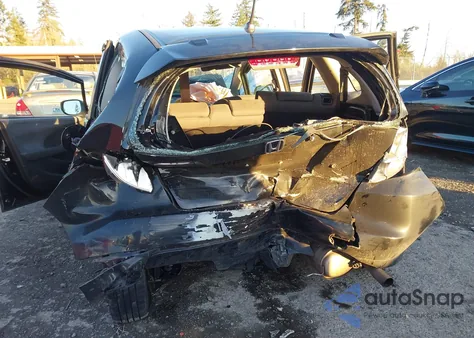 2010 Honda Fit z USA, uszkodzony, nr VIN JHMGE8H24AS006361